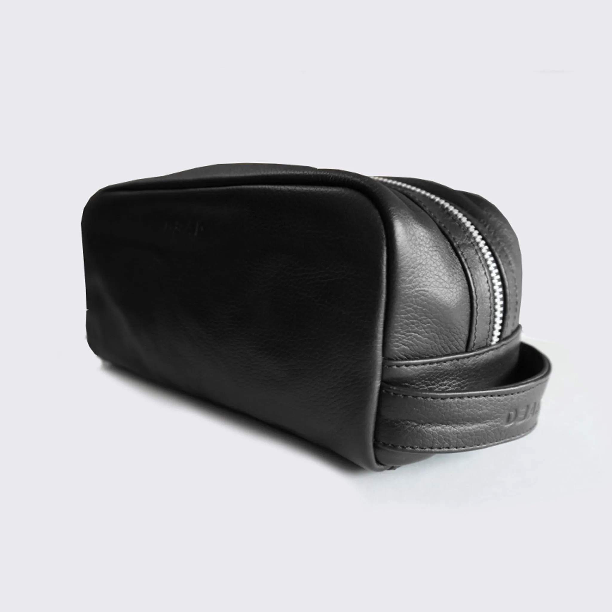 '- LEATHER WASH BAG