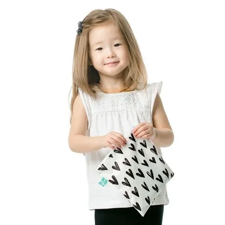 Bumkins Reusable LARGE Snack/Sandwich Bag - Hearts