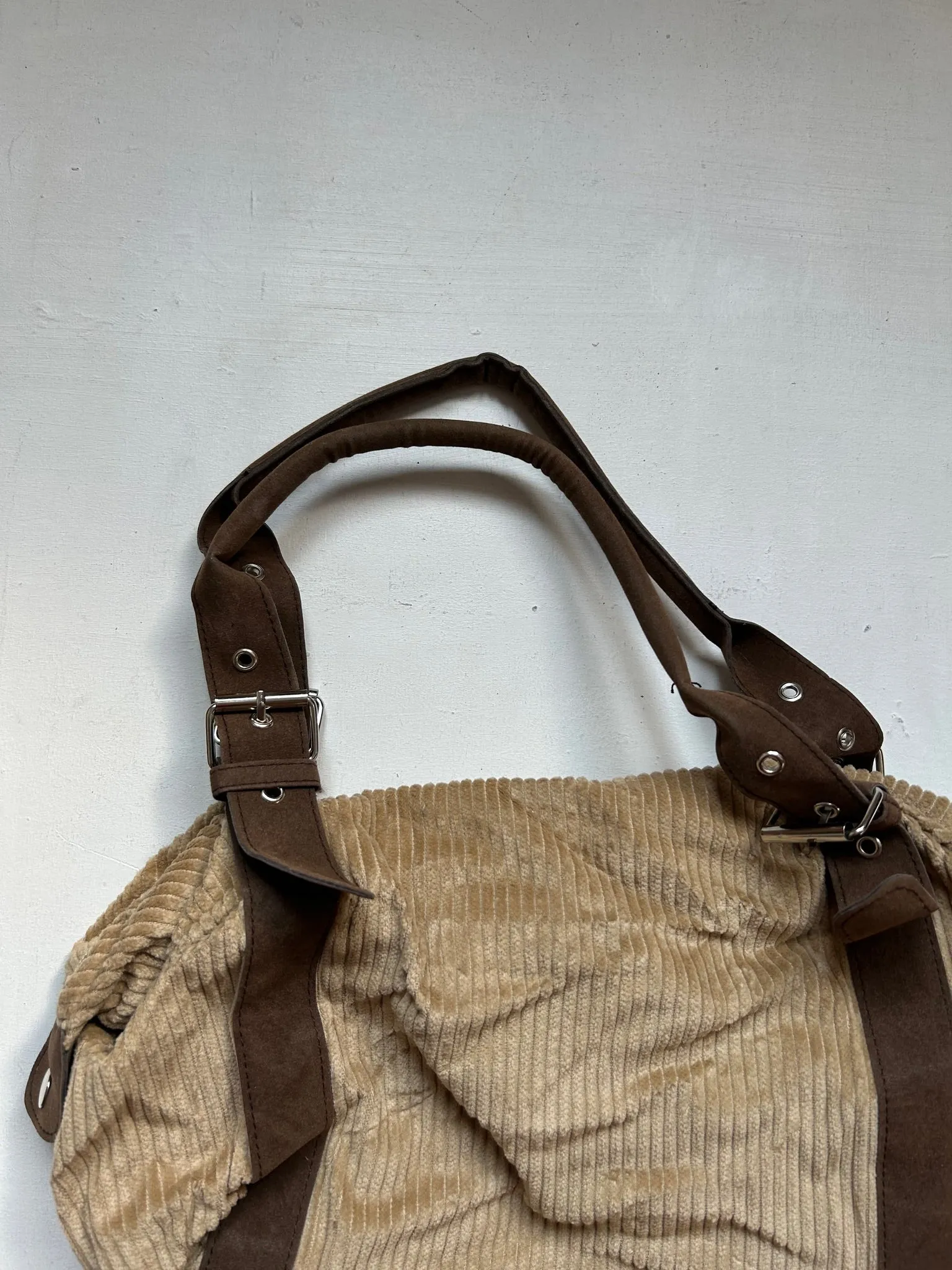 Camel velvet y2k vintage handbag