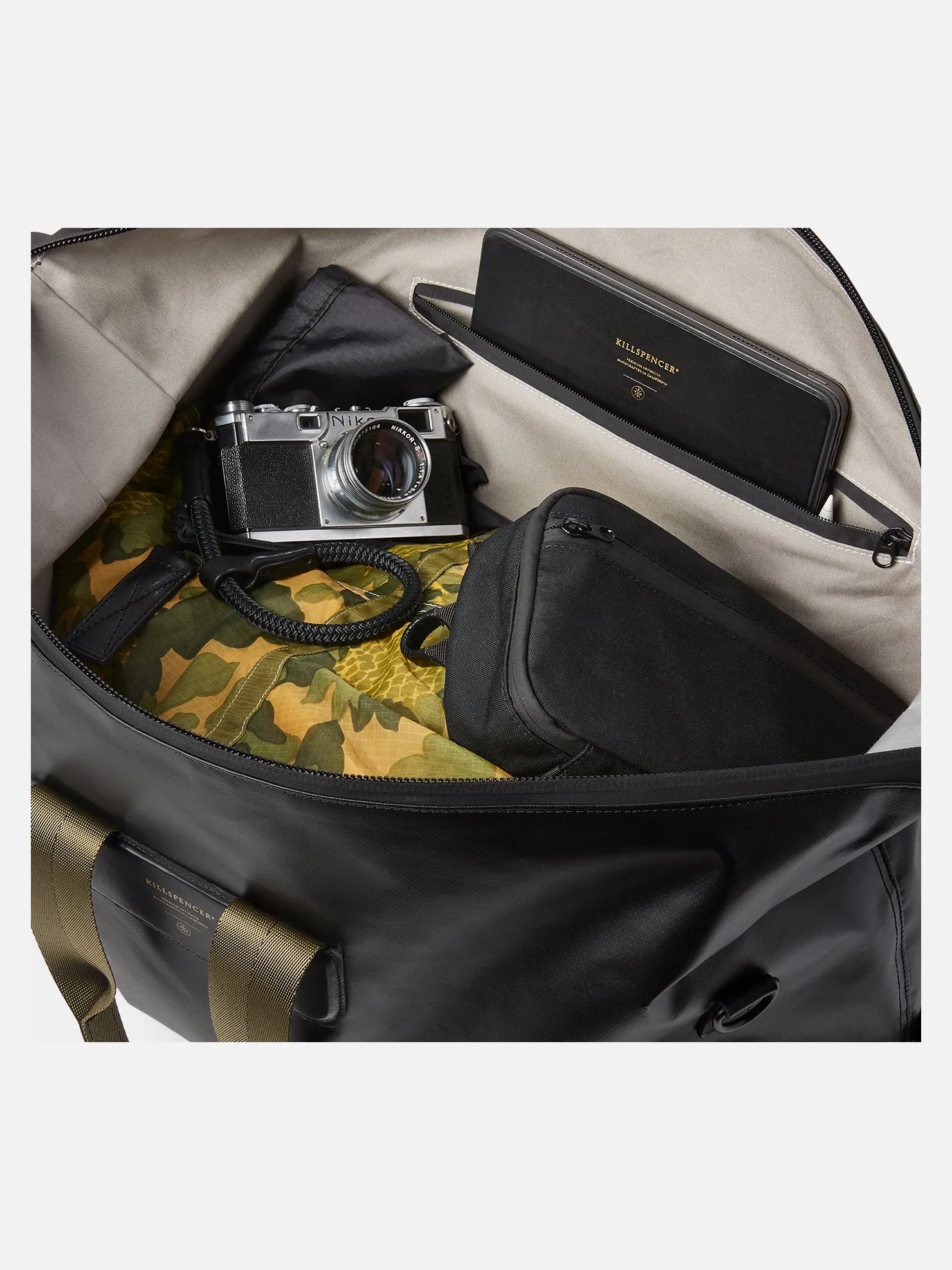 DEFENDER DUFFLE