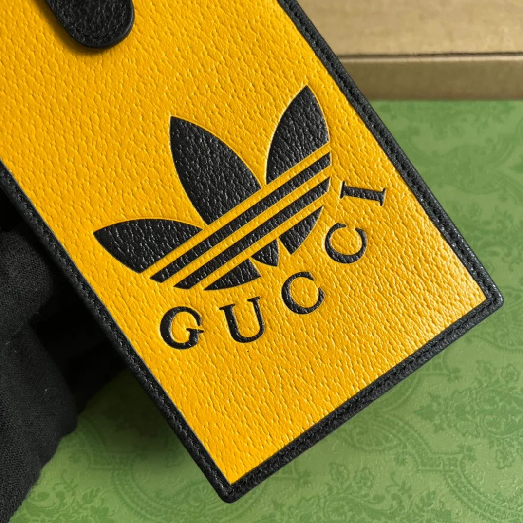 gg x Adidas Phone Case Yellow For Women, Women&#8217;s Bags 7.3in/18cm gg‎