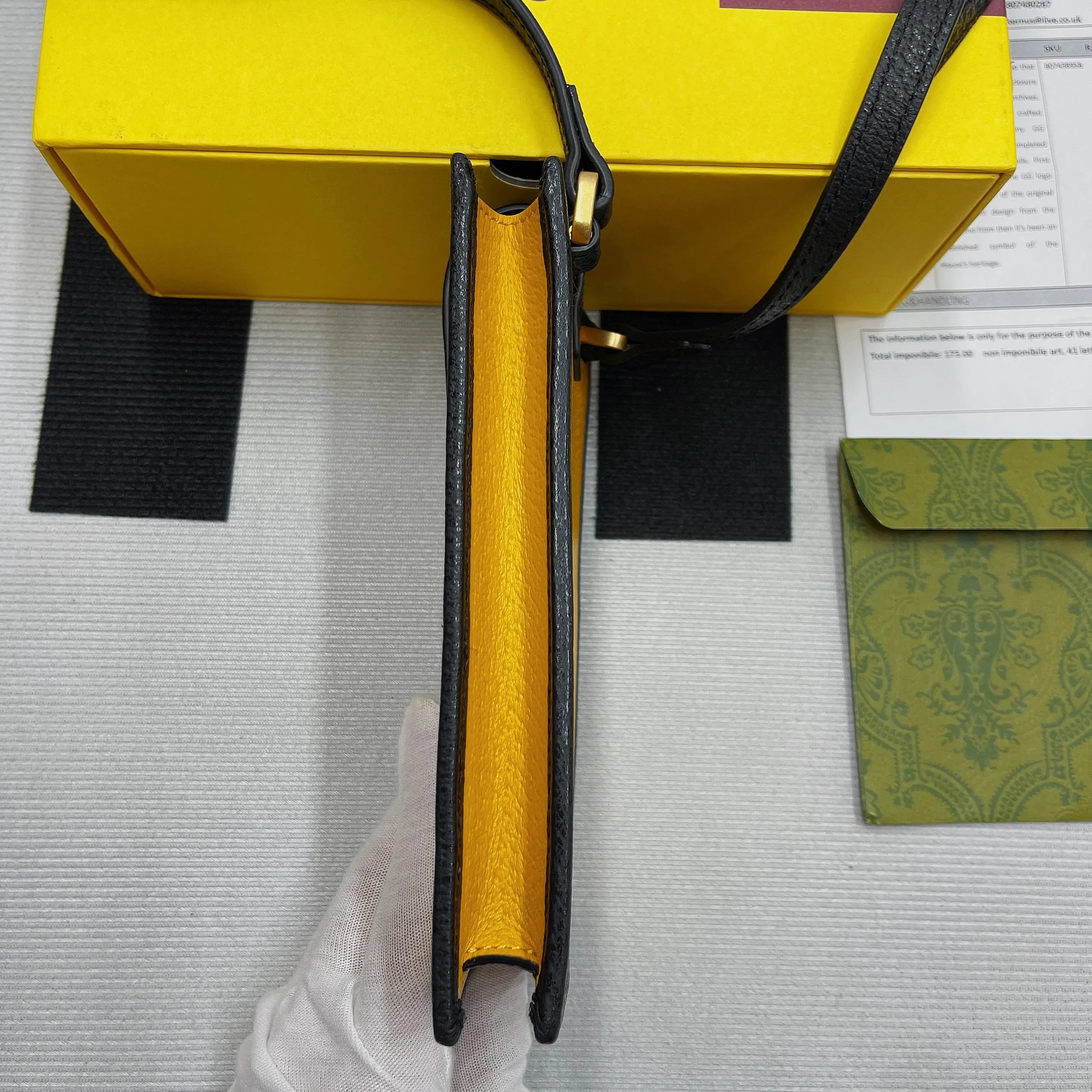 gg x Adidas Phone Case Yellow For Women, Women&#8217;s Bags 7.3in/18cm gg‎