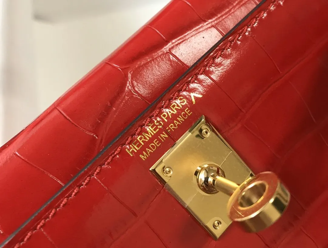 HM Mini Kelly 19 Embossed Patent Sellier Red Bag With Gold-Toned Harware For Women, Handbags, Shoulder Bags 7.5in/19cm