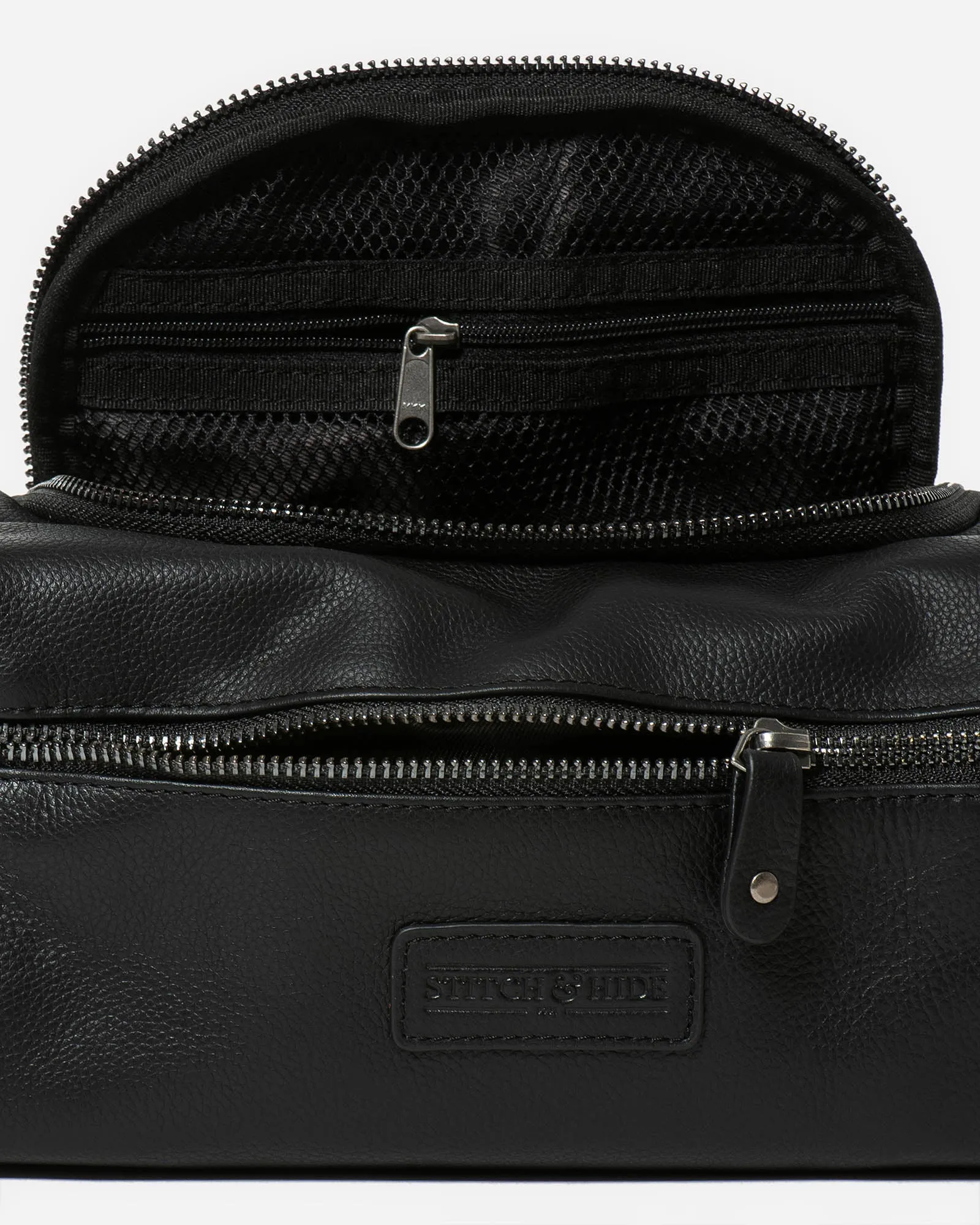 Jett Toiletry Bag