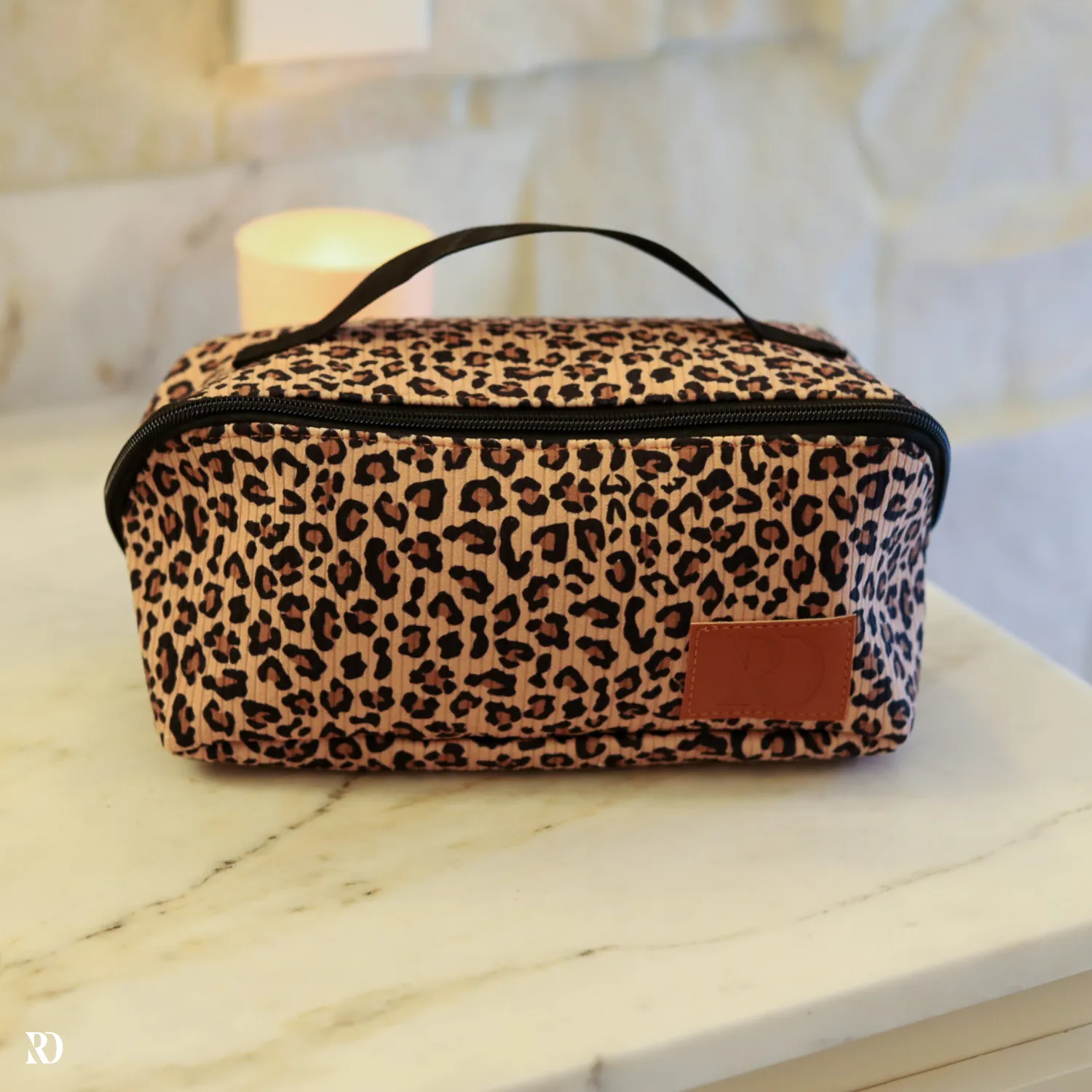 LEOPARD COSMETIC BAG