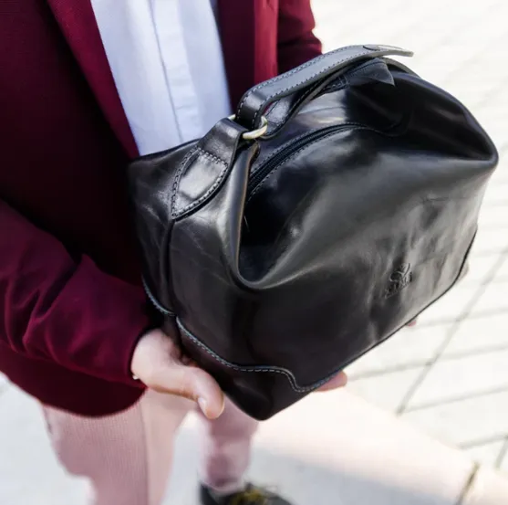 Men's Leather Toiletry Bag - Black