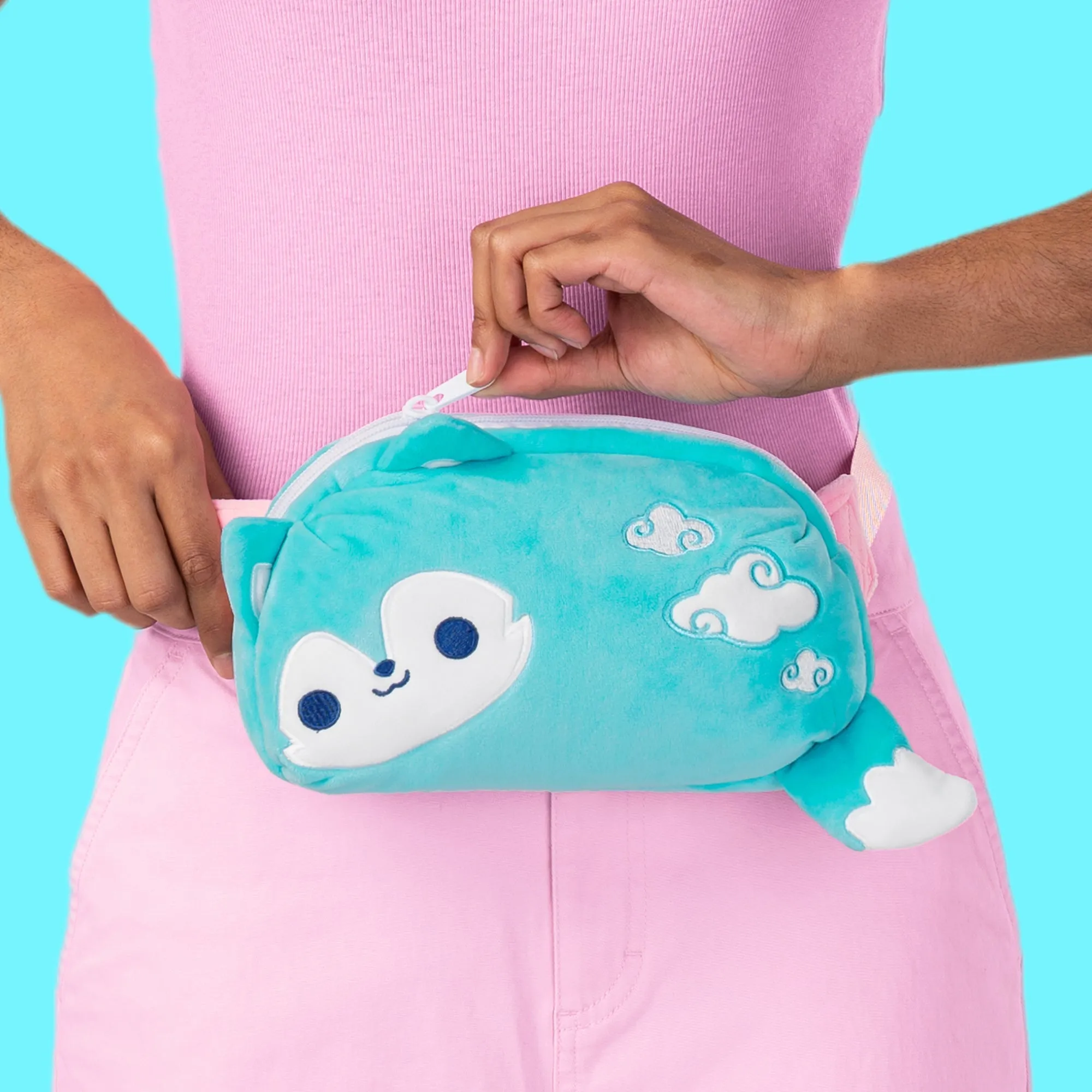 Plushiverse Fair Weather Wolf Plushie Fanny Pack