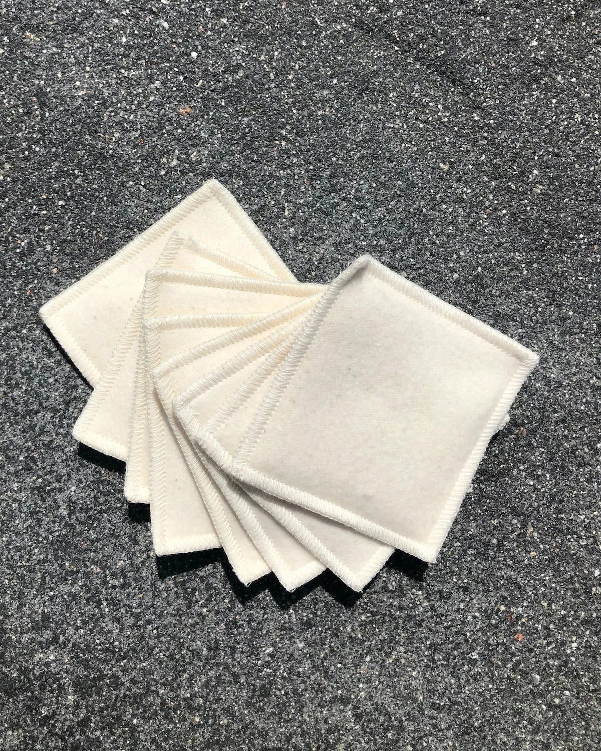 REUSABLE ORGANIC COTTON PADS