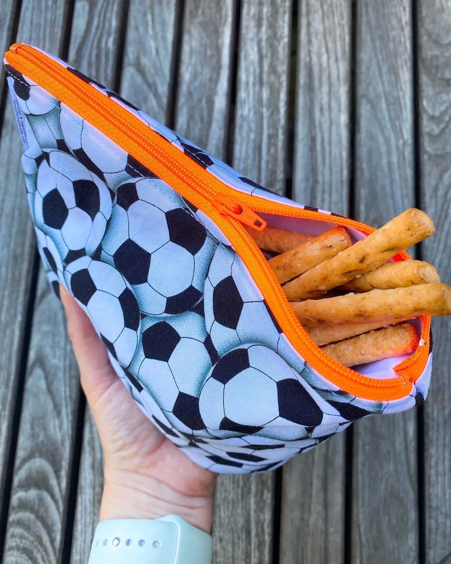 Snack Sized Reusable Zippered Bag Dogs