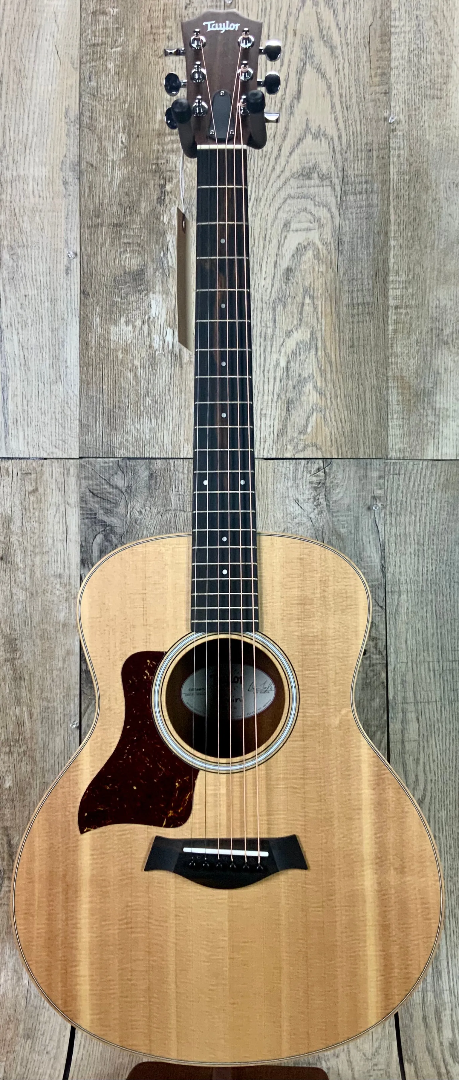 Taylor GS Mini-e Rosewood Natural Left Hand w/bag