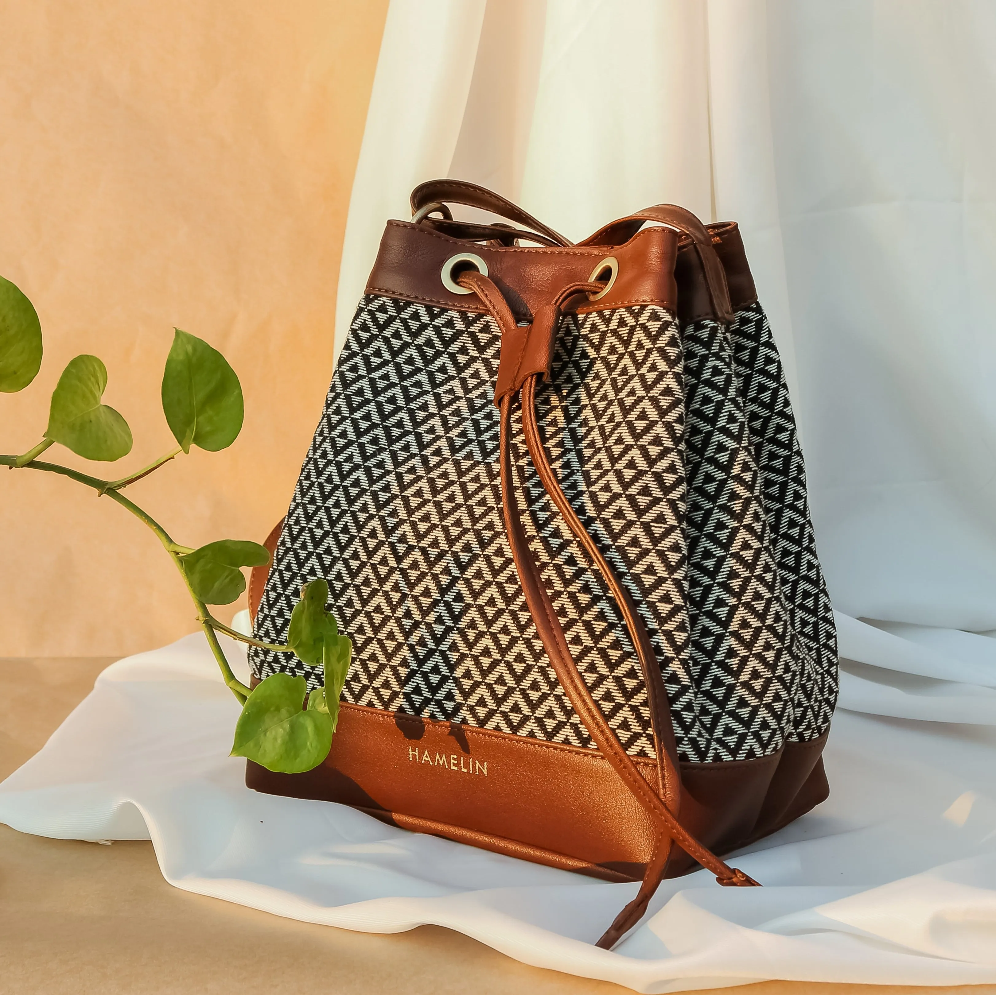 The Bucket Bag (Orca)  - SAMPLE SALE