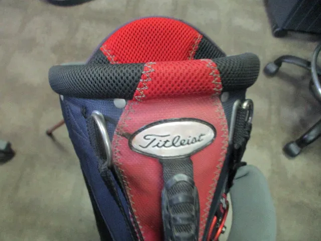 Used Titleist Golf Stand Bag